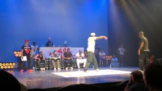 Blondy vs Iron Mike – R16 2015 COLOMBES Qualifier Popping Finals