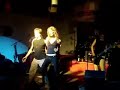 Estelares - camas separadas en vivo
