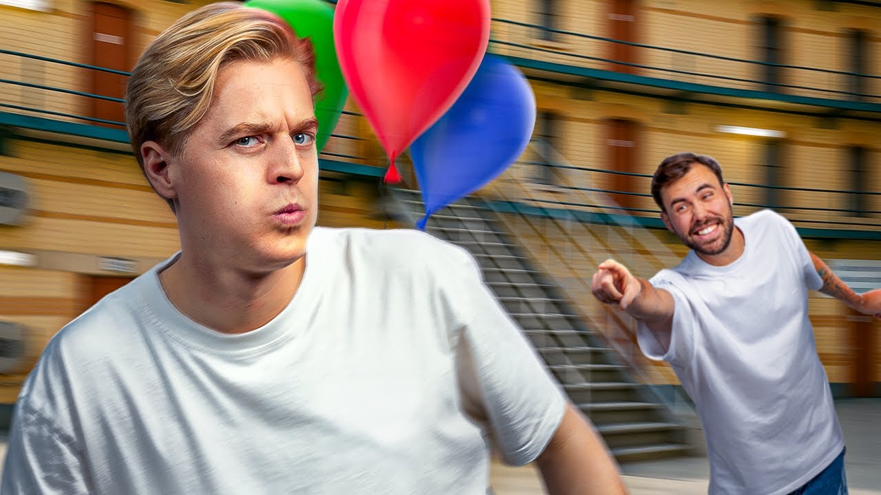 BANKZITTERS DOEN TIKKERTJE IN EEN GEVANGENIS