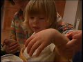 crea la obra de arte m�s bonita del mundo. dise�e con lucky hands un aut�ntico recuerdo pl�stico del tiempo pasajero despu�s del nacimiento / de la infancia.

haga con lucky hands un aut�ntico recuerdo pl�stico, m�s valioso que fotos y una mejor experiencia que los videos. sorprenda a su pareja con su propia mano en 3d. una obra de arte �nica e inolvidable.

3d hand design le ofrece la �nica posibilidad, de copiar detalladamente la mano o el pie de su hijo (ahijado). el manejo f�cil le permite una grande diversidad de dise�os y le entrega un recuerdo para tocar independiente de la moda.

use esta oportunidad para s� mismo o como una idea extraordinaria para un regalo de nacimiento, bautizo etc. para familia y padrinos.