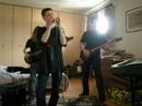 le premier morceau de kuun-edda dans un nouvel enregistrement. sieg � la basse(santander), baptiste au chant(mic stagg sur peavey acoustic/keyboard), djey  � la guitare (lag roxanne ac boss me-20).