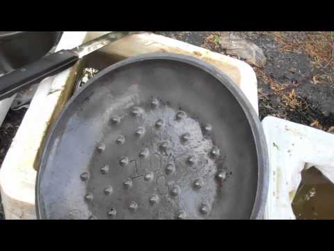how to remove rust from cast iron