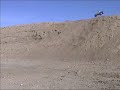 HiAmp: brushless E-Maxx bashing (1) HiAmp: brushless E-Maxx bashing (1)