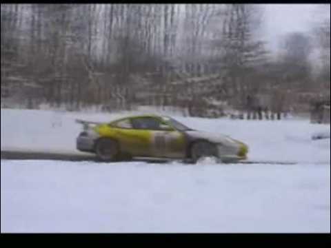 Porsche GT3 on snow