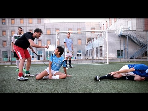 CHI INCONTRI QUANDO GIOCHI A CALCETTO?