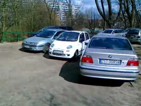 Park w Stargardzie Szczecińskim. Aleja Słowicza ,Niedziela Palmowa 2012'. Straż Miejska Stargard Szczeciński,rowerkiem po mieście.