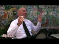 Der Graf von Unheilig spricht im Interview über seine Zeit vor dem großen Erfolg. Clixoom jetzt auch als Facebook-App: apps.facebook.com