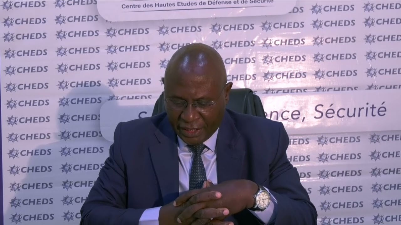 Interview avec le Colonel (Er) Mamadou SAMBE, membre de la Commission scientifique du Forum