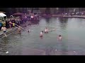 Eisbaden im Waldbad Borkheide am 01.01.2012