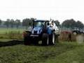 New Holland en Kverneland Blaauw Mechanisatie Trekkerweb