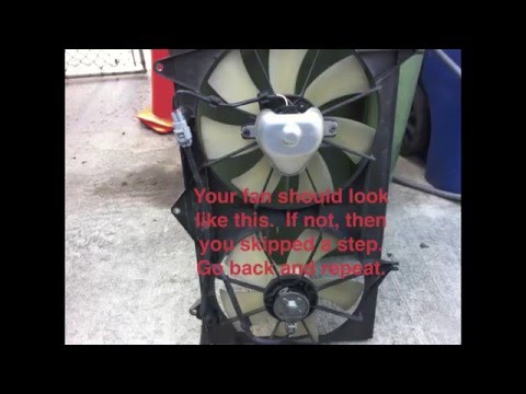 How to take out Radiator and thermostat and flush 2002 Toyota Camry detail HD