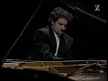 Eduardo Fernandez plays Sonate D. 959 in A Major (Schubert) -4th movement- at the Teatro de la Zarzuela, MadridNovember 12th, 2007Eduardo Fernández interpreta Sonata D. 959 en La Mayor (Schubert) -4º movimiento- en el Teatro de la Zarzuela, Madrid12 de Noviembre de 2007