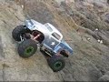 Hilux rock crawling