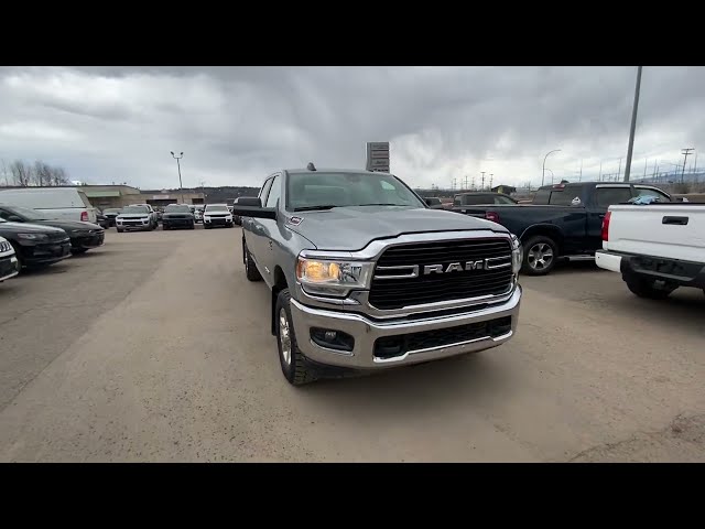 2021 RAM 3500 Big Horn - Tow Hitch - Rear Camera in Cars & Trucks in Smithers