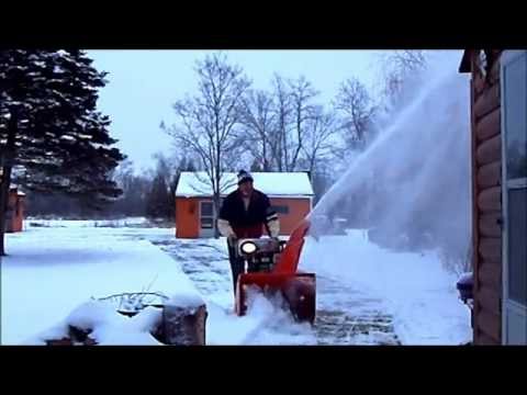 Ariens Deluxe Snowblower