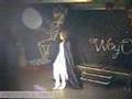 FEMALE-IMPERSONATOR-