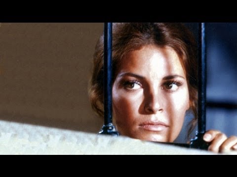 Raquel Welch Topless