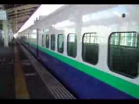 ２００系たにがわ号　高崎駅発車