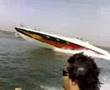 LANCHA SCRAMBLE DE 47 PIES  CON 700X2 HP TOMANDO VELOCIDAD