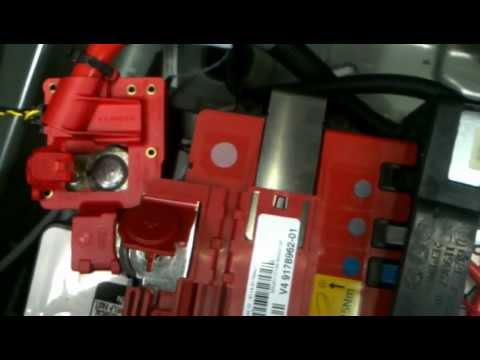 BMW X5 E70 X6 E71 Battery Removal How to DIY: BMTroubleU