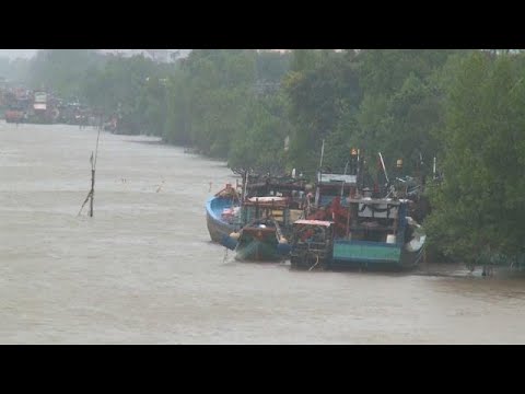 Behörden in Vietnam: Tropensturm