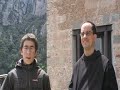els alumnes de 2n d'eso de l'escolania de montserrat calculem l'al�ada de l'edifici de l'escolania.
