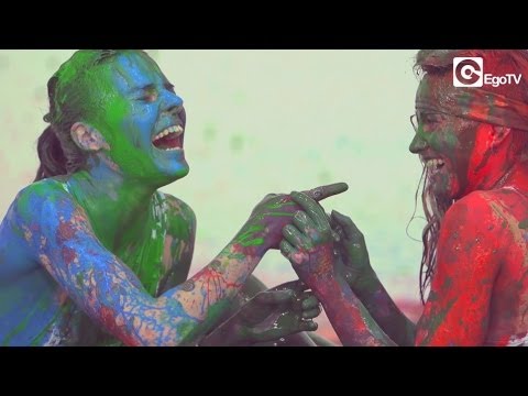 BREAKDLAW ft THE GLITCHFOX - Paint Me Like A French Girl (Official Video)