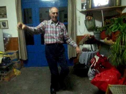 Stamatis Dance - Kafeneio Pirgos ...