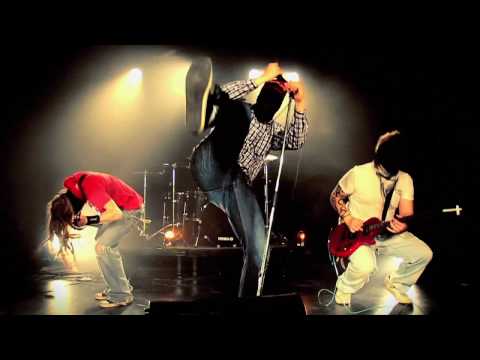 Youtube-videoupotus, klikkaa nähdäksesi!