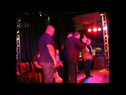 Hypnotist  Ian Dee Martian Routine