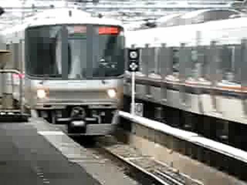 大阪駅に入れない「関空・紀州路快速」