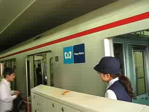 東京メトロ　丸の内線　後楽園駅