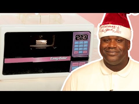 VIDEO HOLIDAY RECIPES using an EASY BAKE OVEN!