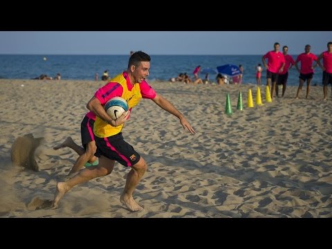 Divertido entrenamiento del Barça de hockey patines en la playa Divertido entrenamiento del Barça de hockey patines en la playa