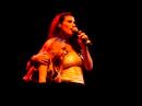 Idina Menzel & Julieanna sing Defying Gravity