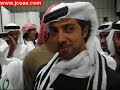 تواجد الشيخ منصور في غرفة الملابس لتهنئة اللاعبين بعد المباراة التي جمعت بين الجزيرة والوحدة وانتهت بفوز الجزيرة 2-1من 
