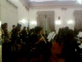 Click here to watch this video gala en el salon blanco