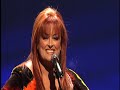 WYNONNA SINGS \"DREAM CHASER\" WYNONNA SINGS \"DREAM CHASER\"
