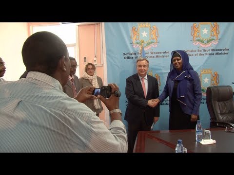 المفوض السامي غوتيريس يزور مقديشيو