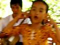little girl singers in Vietnam
