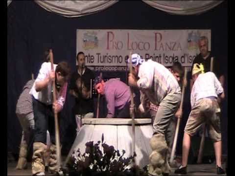 La Scuola del Folklore ad Andar Per Cantine 2010 - Prima Parte