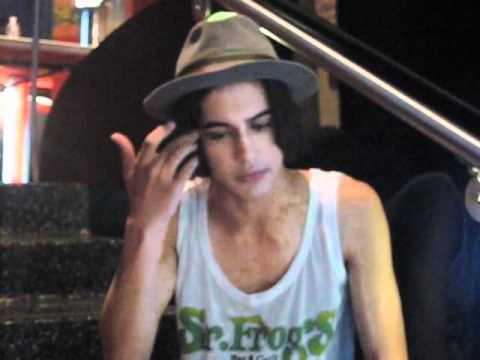 Avan talking about Miley :)