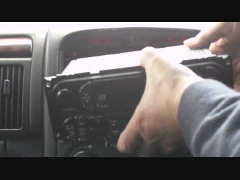 Removing the radio from a Jeep Grand Cherokee 3.1 TD year 2000