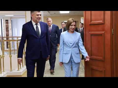 Șefa statului a avut o întrevedere cu premierul român Marcel Ciolacu