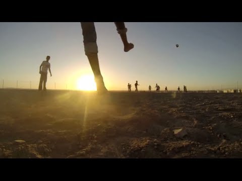 الأطفال السوريون اللاجئون: الفريق الكروي لعبد الله