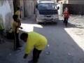 Iraqi Gangsta kid is back