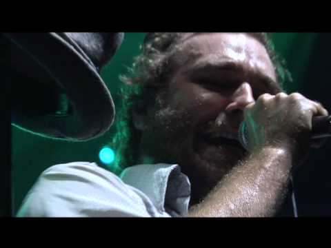 0 Red Wanting Blue Put Out Documentary About Life On The Road