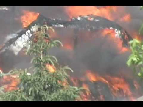 Raw video: House fire in New Baltimore, MI. | STATter911.