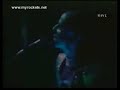 the concert opening track,sung by the bassist,composer and singer gerard l'her,supported by alain maratrat on lead guitar,alain groetzinger on drums and fabrice quagliotti on keyboards and synthesizers. lead singer christian lebartz doesn't appear here,but comes in after. this is a nice song taken from their acclaimed and most well sold album galaxy (1980) and it is very pink floyd oriented.