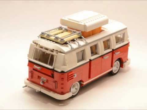 Il montaggio del furgone Volkswagen di Lego pezzo per pezzo Il montaggio del furgone Volkswagen di Lego pezzo per pezzo